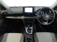 ヤリスクロスHV 1.5Z