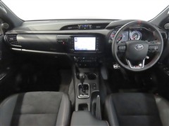 ハイラックス2.4D Z GRスポーツ