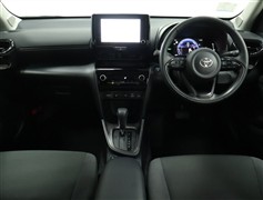 ヤリスクロスHV 1.5 G