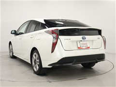 プリウス A プレミアムツーリング