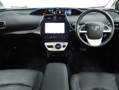 プリウス A プレミアムツーリング