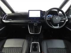 ノアHV 1.8Z 7ニンノリ