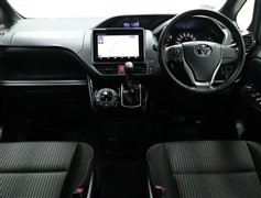 ヴォクシー 2.0ZS