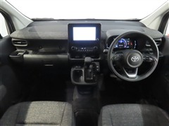 シエンタ 1.5Z 5ニンノリ