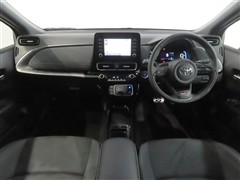 アクア 1.5GRスポーツ