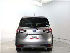 シエンタHV 1.5G クエロ 7ニン