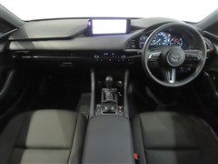 MAZDA3 1.8D XDツーリング