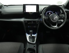 ヤリスクロスHV 1.5Z