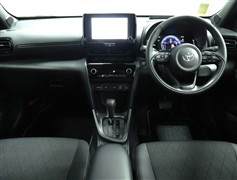 ヤリスクロスHV 1.5Z