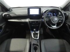 ヤリスクロスHV 1.5Z