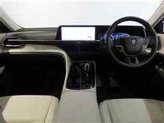 クラウンクロスオーバー 2.4RS