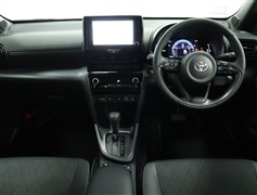 ヤリスクロスHV 1.5Z