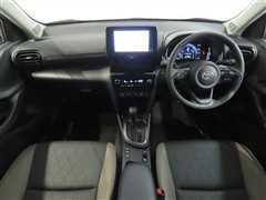 ヤリスクロスHV 1.5Z