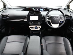 プリウス S ツーリングセレクション