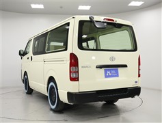 ハイエース キャンパーアルトピアーノ