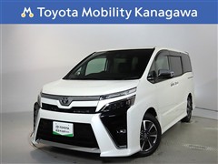 ヴォクシー ZSキラメキ3 7ニンノリ