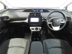 プリウス 1.8S セーフティプラス