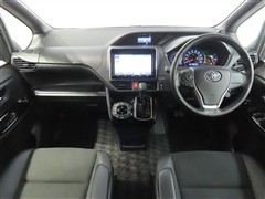 ノア 2.0Si WxB 7ニンノリ