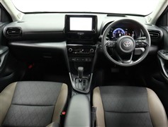 ヤリスクロス HV 1.5Z