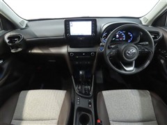 ヤリスクロスHV 1.5Z