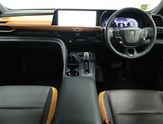 クラウンクロスオーバー RSアドバ