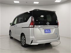 セレナ 2.0ハイウェイスター