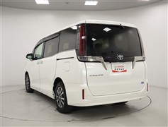エスクァイア2.0GIプレミアムBT