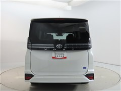 ヴォクシー 2.0S-Z 7ニンノリ