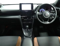 ヤリスクロス HV 1.5Z