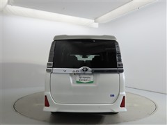 ヴォクシー ZSキラメキ3 7ニンノリ