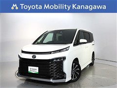 トヨタ　ヴォクシー 2.0S-Z 7ニンノリ