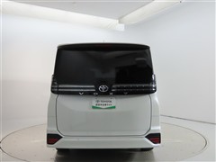 ヴォクシー 2.0S-Z 7ニンノリ