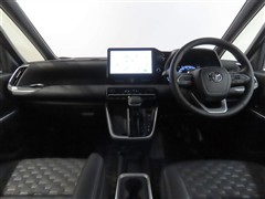 ヴォクシーHV 1.8S-Z 7ニン