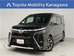 トヨタ　ヴォクシー 2.0ZSキラメキ3
