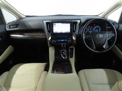 ヴェルファイア 2.5V 7ニンノリ