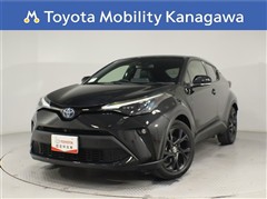 トヨタ　C-HR HV Gモードネロセーフ+2