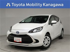 トヨタ　アクア 1.5G