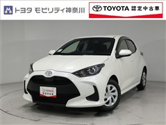 トヨタ ヤリス 1.0X