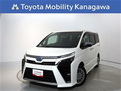 トヨタ ヴォクシーHV ZSキラメキ3 7ニン