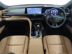 クラウンスポーツHEV 2.5Z