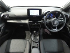 ヤリスクロス 1.5Z ウルバーノ