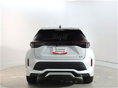 ヤリスクロスHV 1.5Zウルバーノ