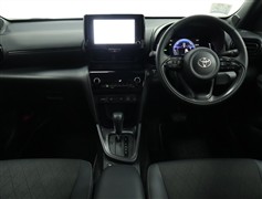 ヤリスクロスHV 1.5Z