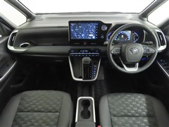 ヴォクシーHV 1.8S-Z 7ニン