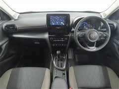 ヤリスクロスHV 1.5Z