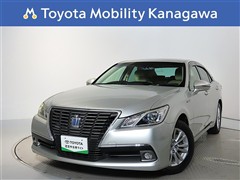 トヨタ クラウンHV 2.5ロイヤルサルーン