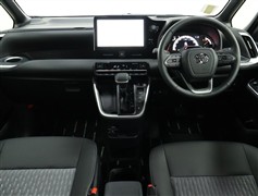 ノア 2.0S-Z 7ニンノリ