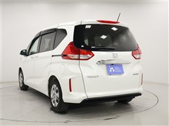 フリードプラス HV 1.5G