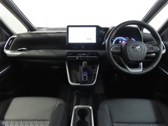 ノアHV 1.8S-Z 7ニンノリ