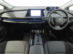 プリウスPHEV G ナイトシェード